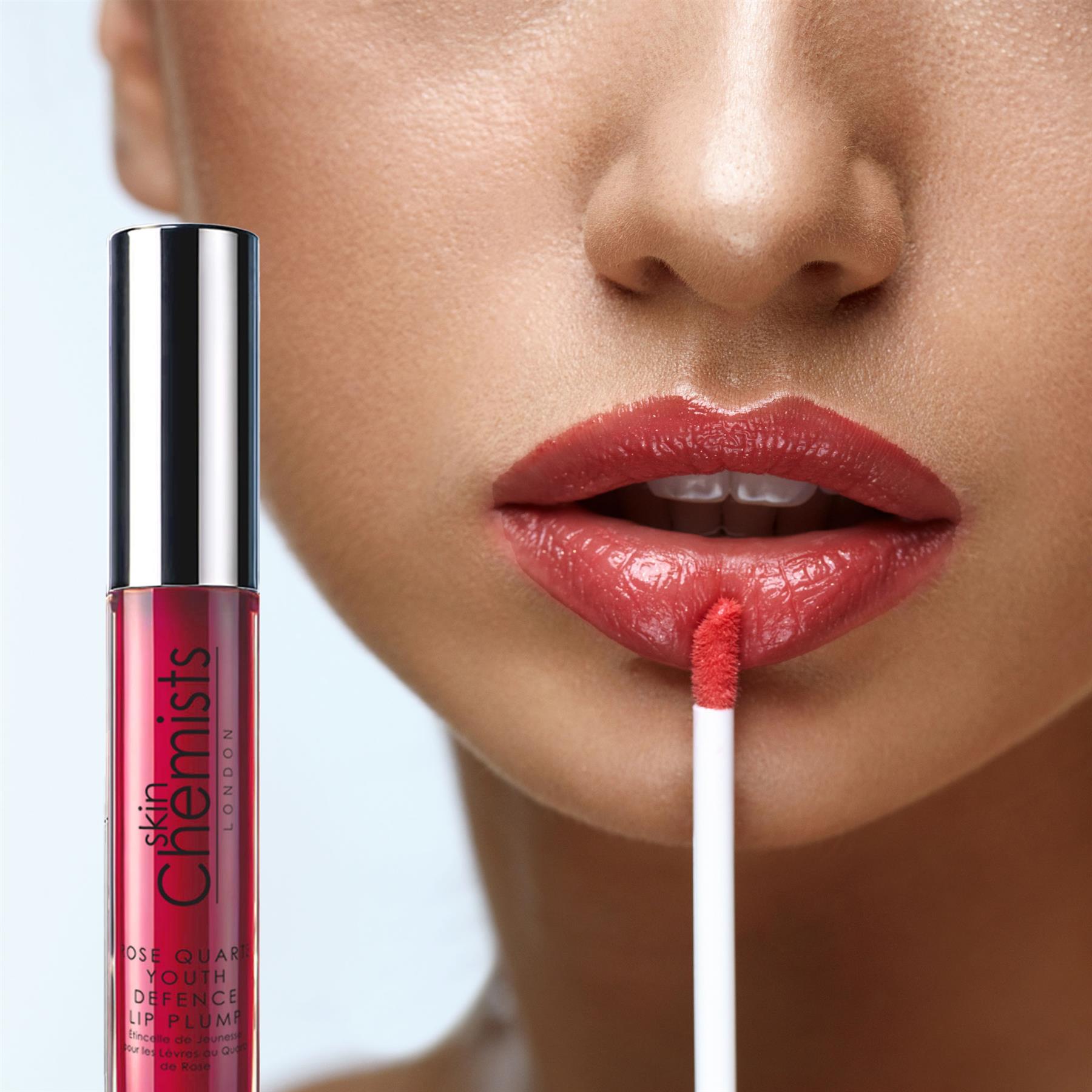Voluminizador de labios antiedad Rose Quartz Youth Defence n.º 66 con aceite de rosa original 8ml
