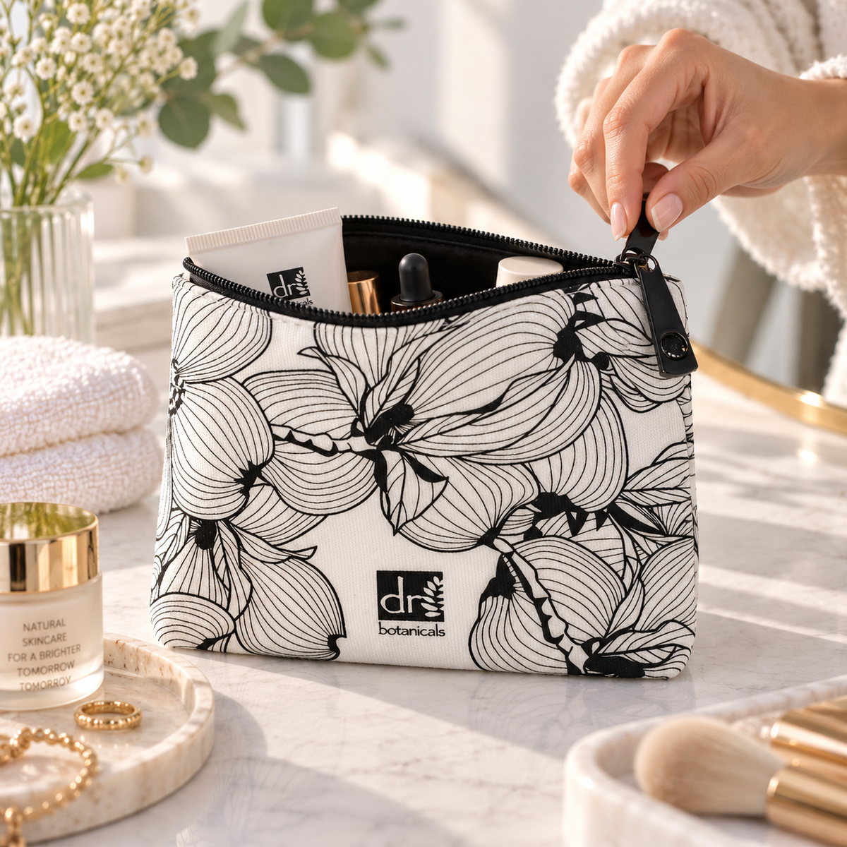Dr Botanicals Beauty Bag