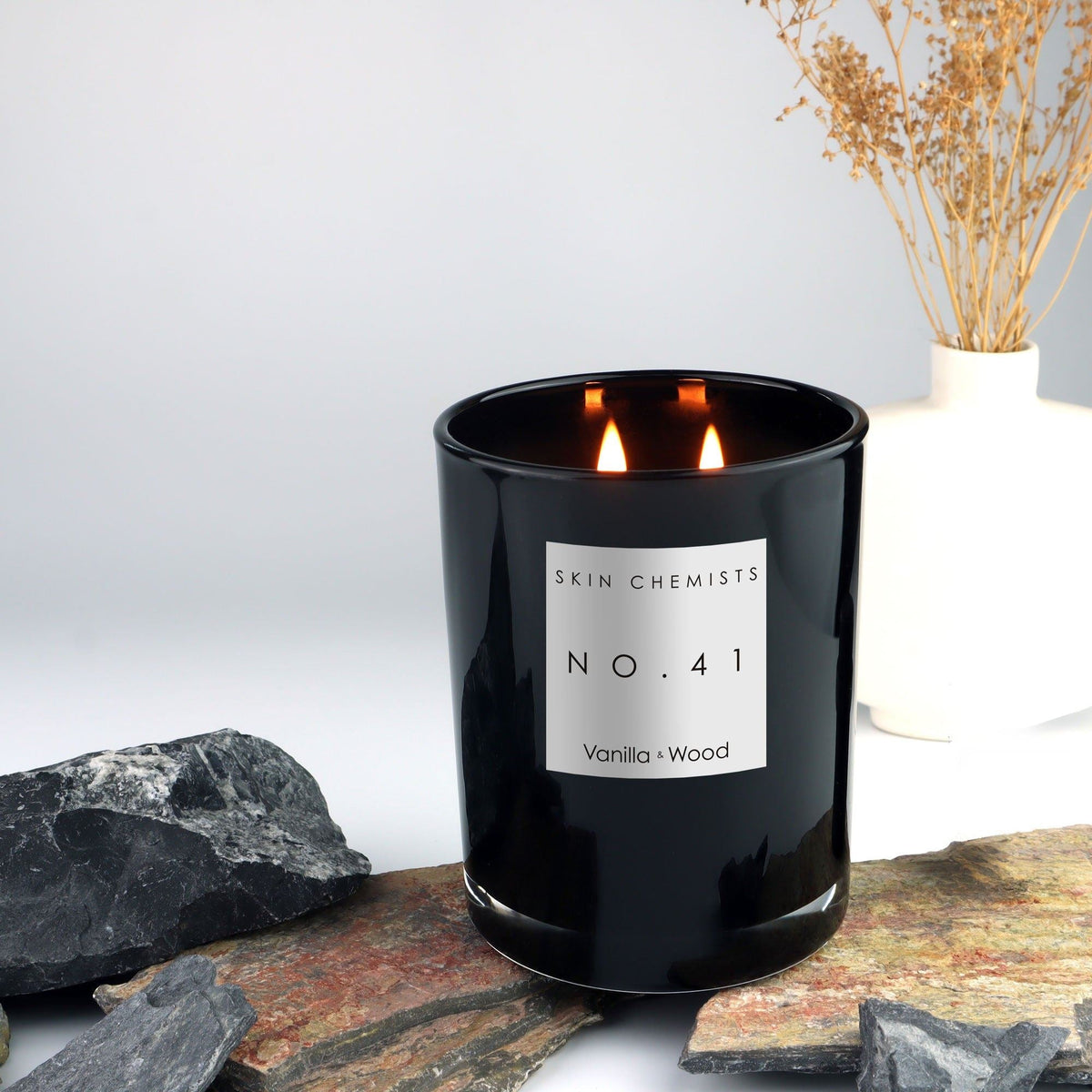 N0.41 Vanilla & Wood Candle 200g - skinChemists