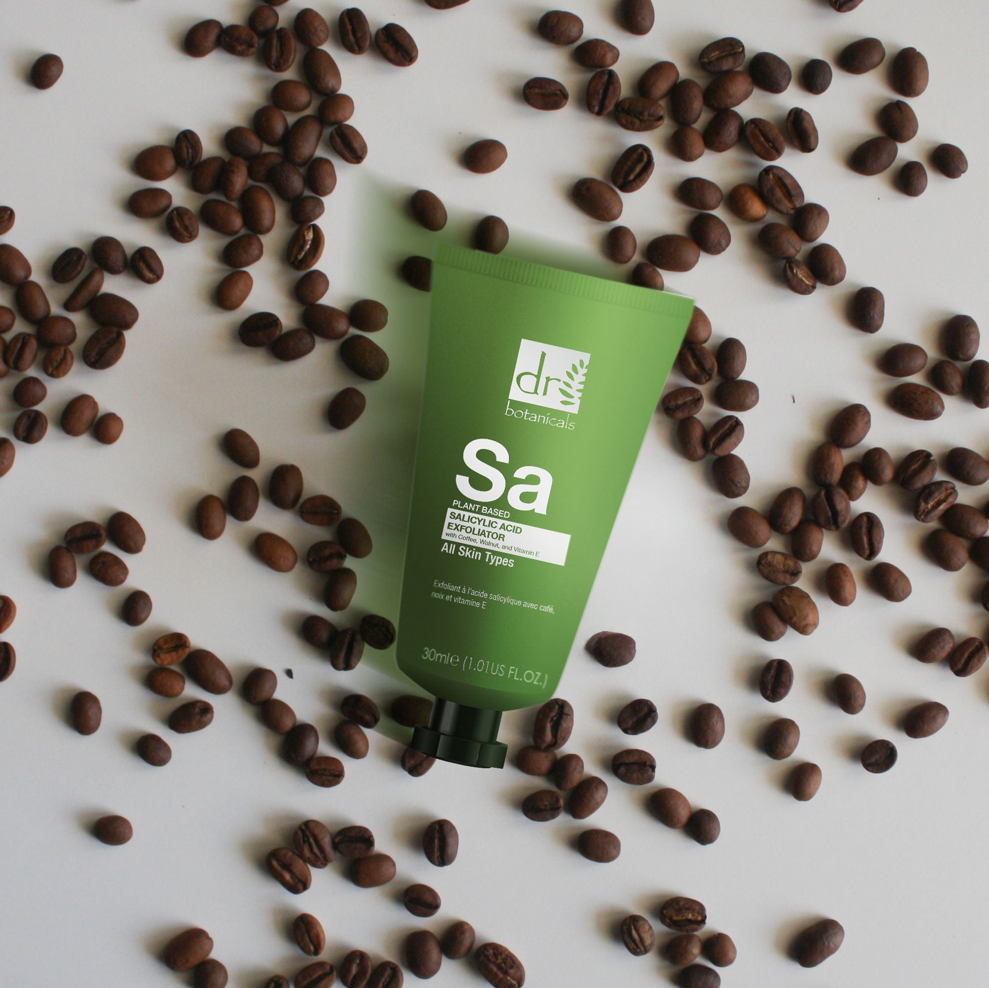 Salicylsäure-Peeling mit Kaffee, Walnuss und Vitamin E, 30 ml
