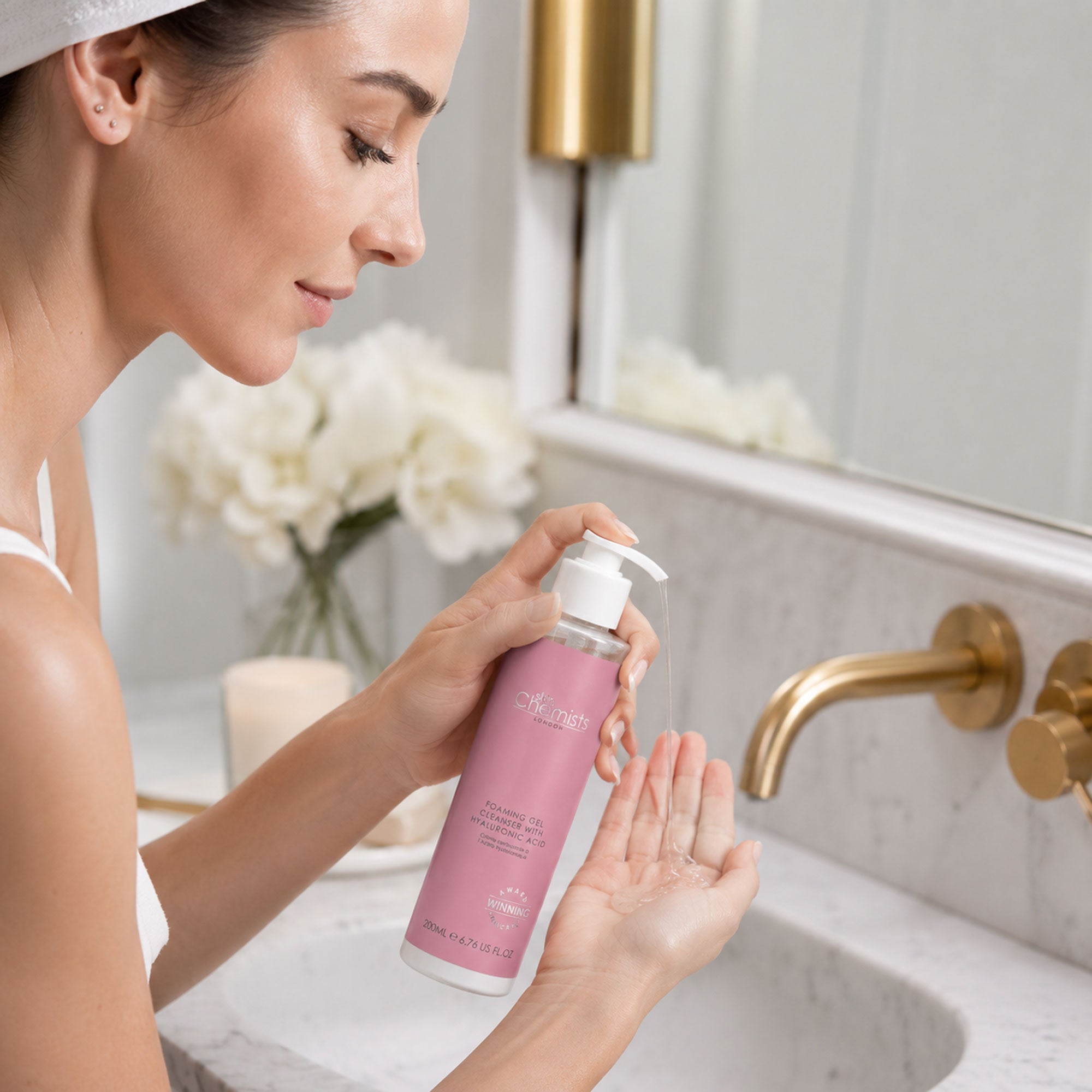 Advanced Foaming Gel Cleanser with Hyaluronic Acid 200ml