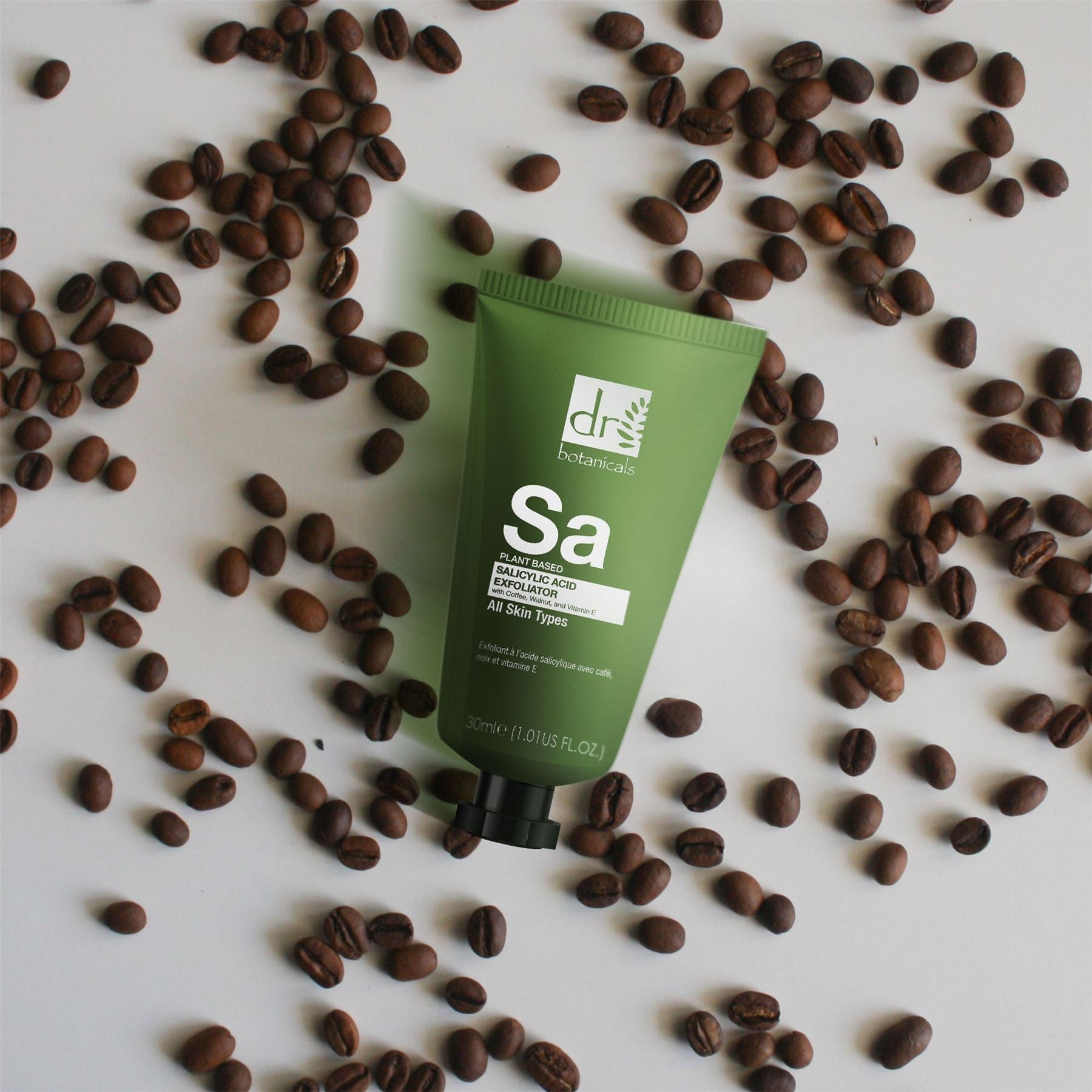 Salicylsäure-Peeling mit Kaffee, Walnuss und Vitamin E, 30 ml